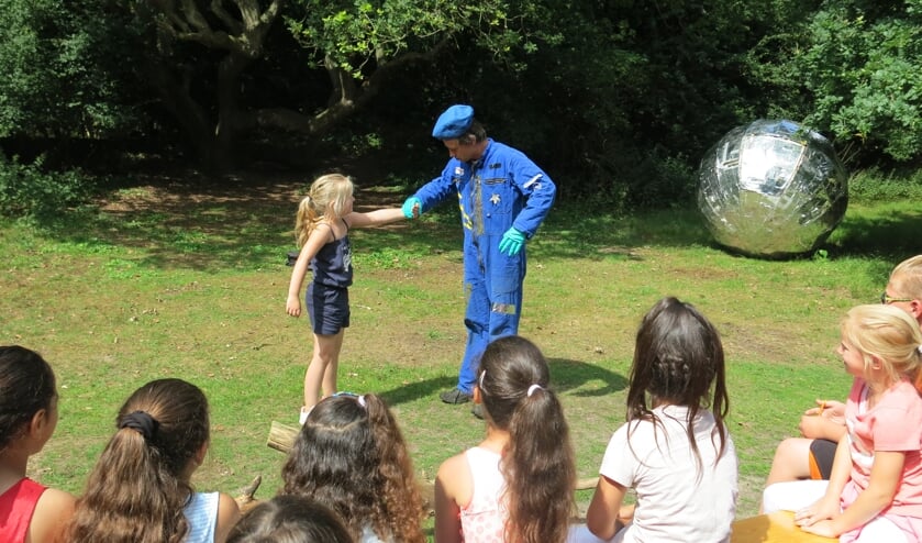 'n Bries speelt een magische natuurbeleving op fort Ruigenhoek.