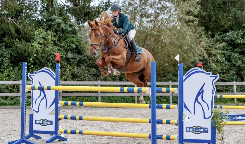 Lucy brengt de pas 6-jaar oude Jodocus uit in de klasse Z-springen.