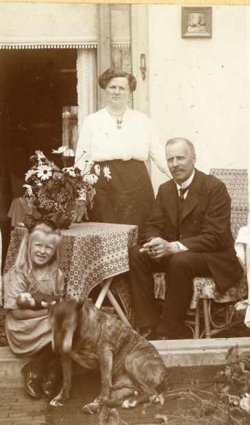 Zoeken naar voorouders wordt makkelijker dankzij gedigitaliseerde informatie. (RHC Vecht en Venen, ca. 1915