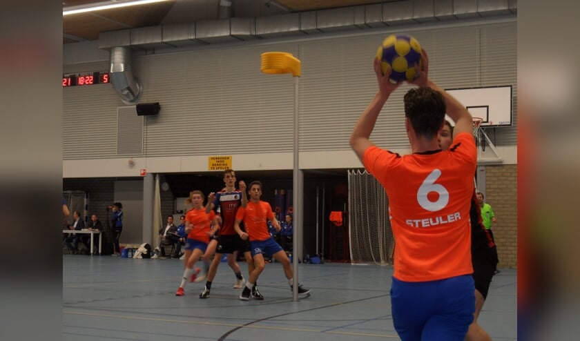 Eén van de 28 treffers in de maak.