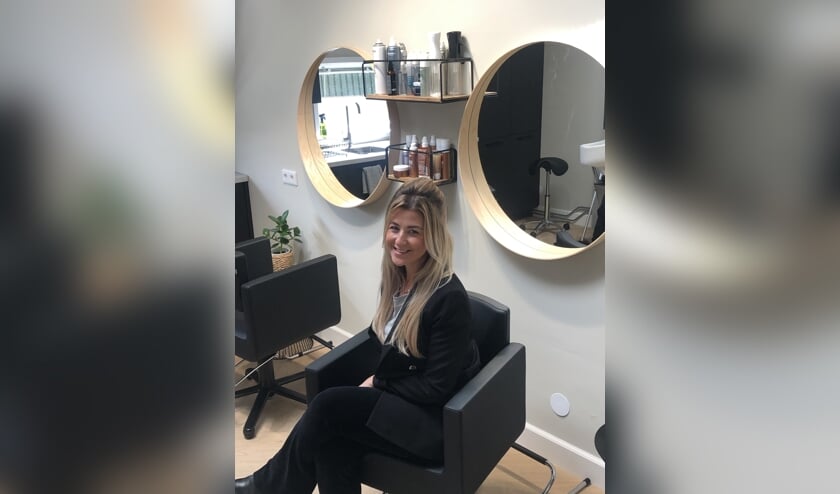 In de kleine salon van Marloes is er in deze tijd altijd maar 1 klant.