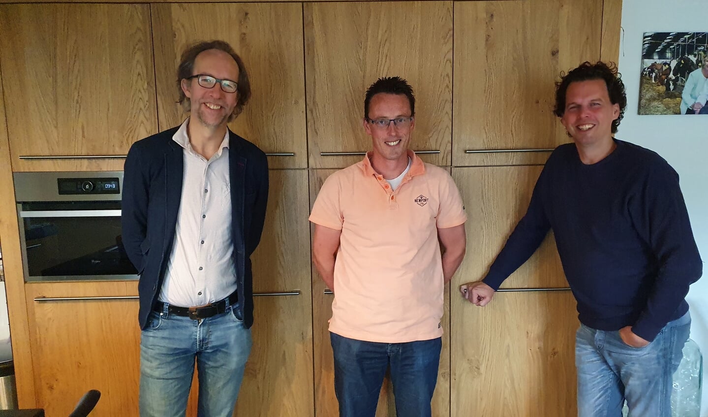 Peter van Dijk, Elbert Hennipman en Bart Derksen hopen dat veel geld terugvloeit naar het dorp.