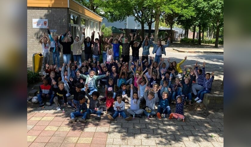 De Kievit is trots op haar leerlingen, blij dat ook echt iedereen weer op school en in goede gezondheid is.