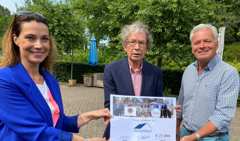 Vorige jaar was er een cheque van 25.000 euro voor het Mauritshuys.