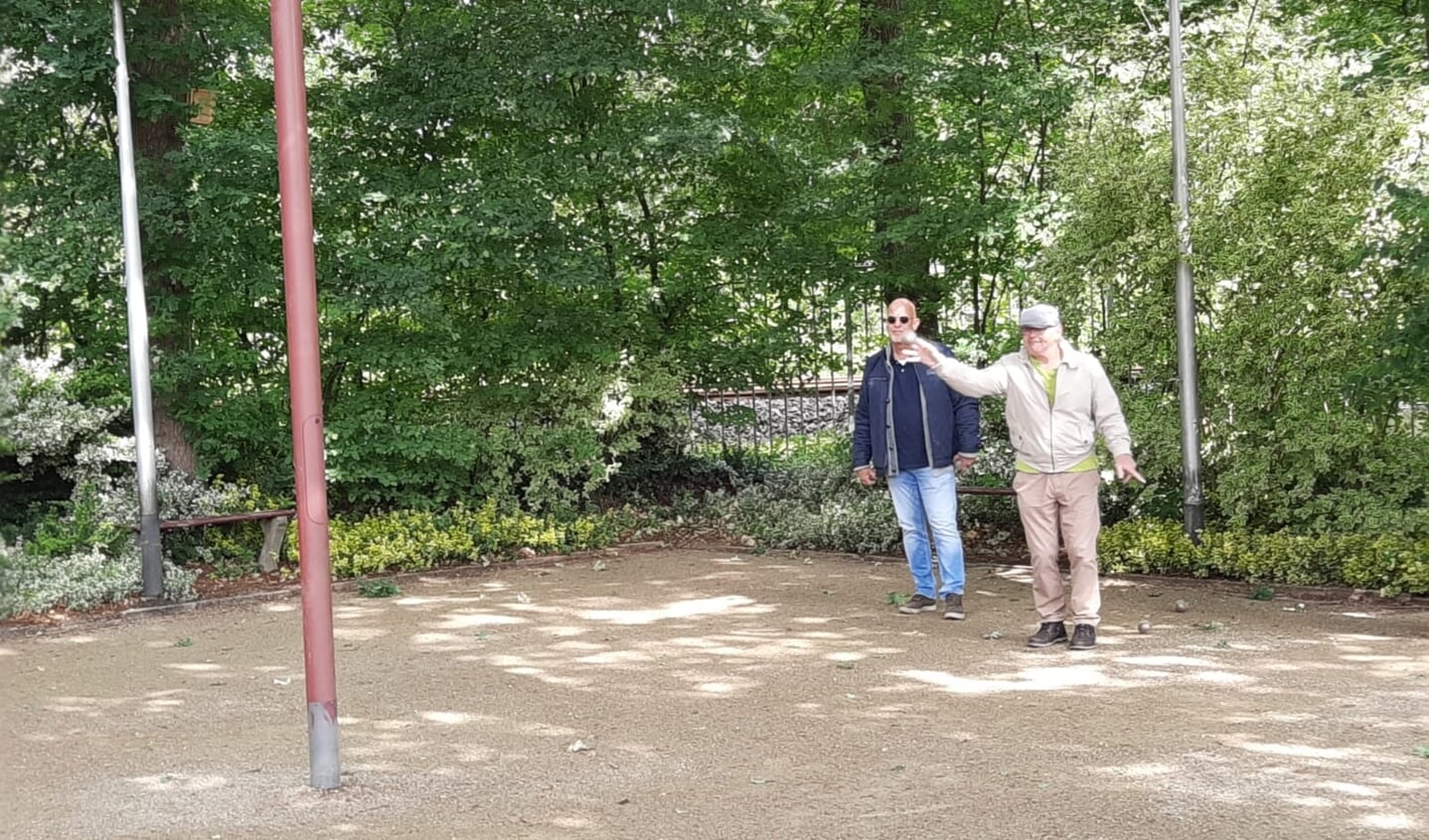 Steven Bakker, bestuurslid van NOVA, is blij dat jeu de boules weer terug komt bij de vereniging: ‘Jeu de Boules is enorm populair en wij hebben prachtige faciliteiten bij ons clubhuis. Een perfecte match.’