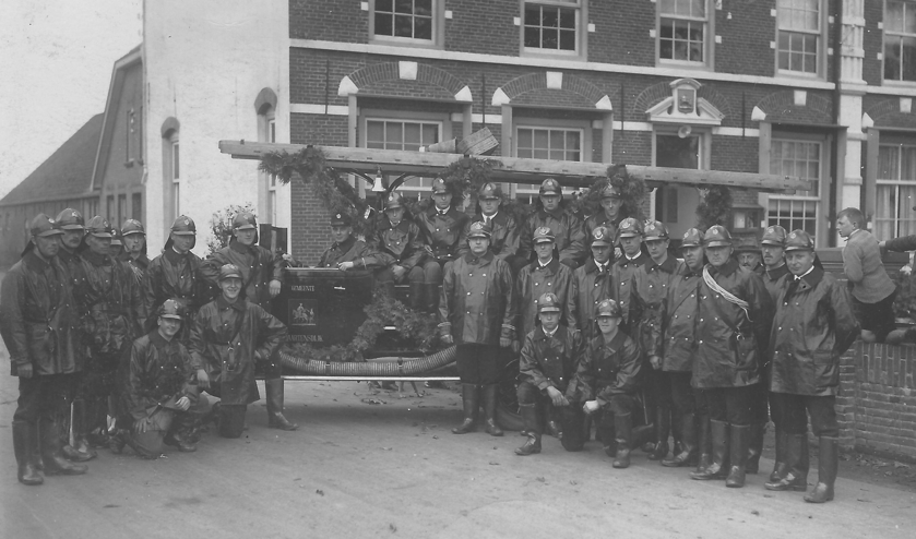 Bij de oprichting van de Maartensdijkse brandweer in september 1928 was het korps 28 man sterk. 