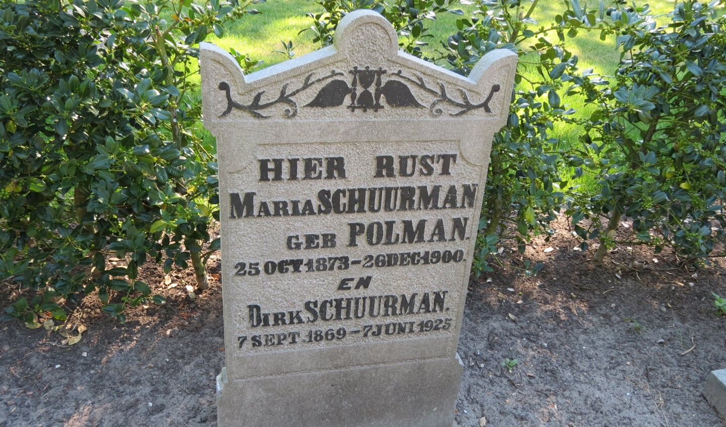Het oudste graf op begraafplaats Brandenberg.