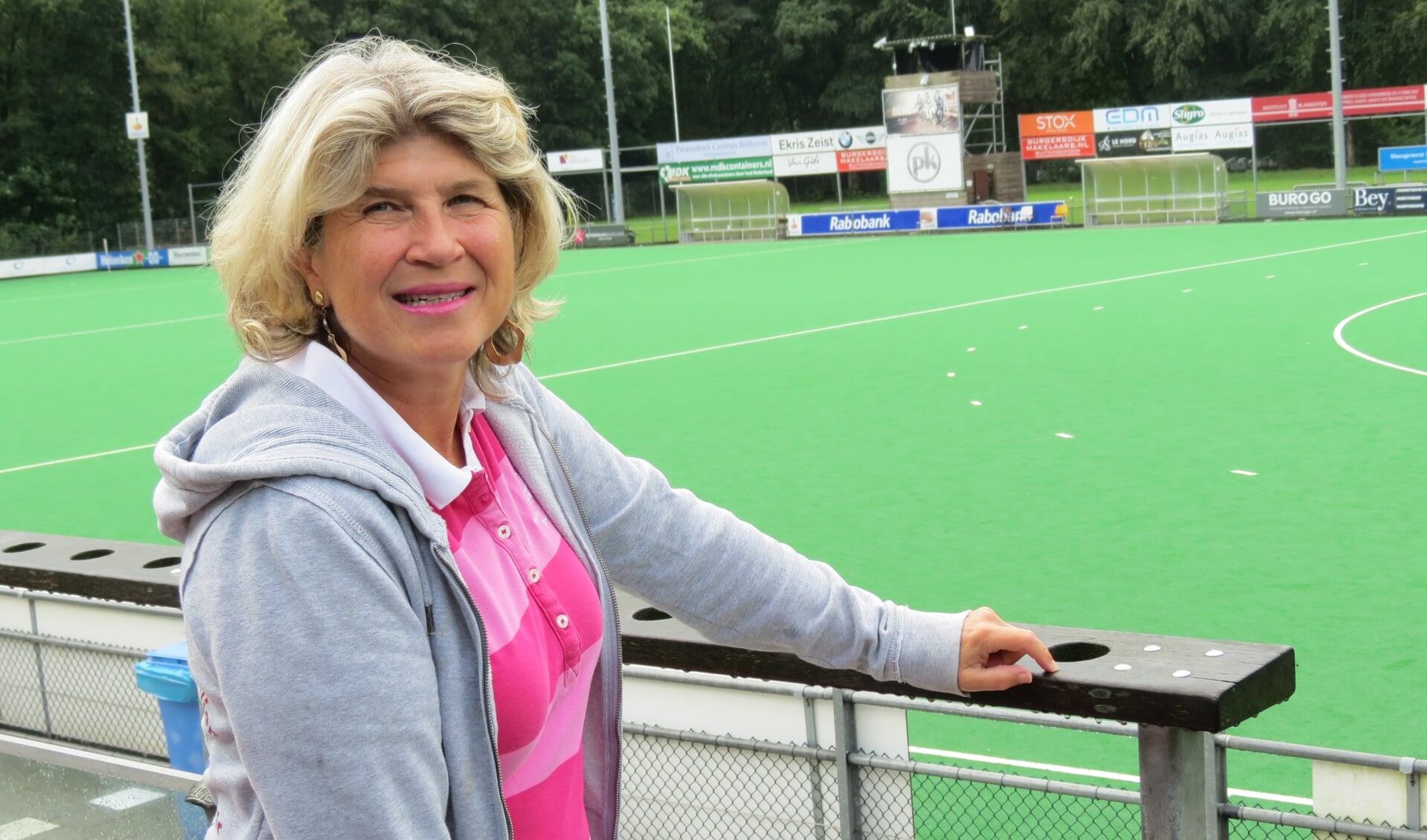 Wethouder Madeleine Bakker met onder meer sport in haar portefeuille.