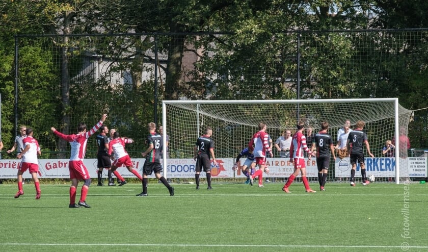 De verdiende 2-1 door Guillermo Ooft.
