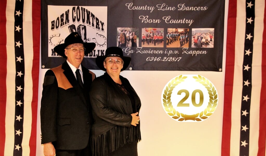 De Country Line Dance School van Jan en Jane Hendrikse bestaat 20 jaar