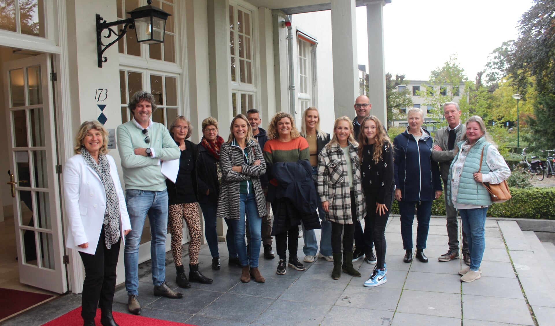 Groenekan is ongerust over de ontwikkelingen in het Noorderpark en biedt petitie aan.