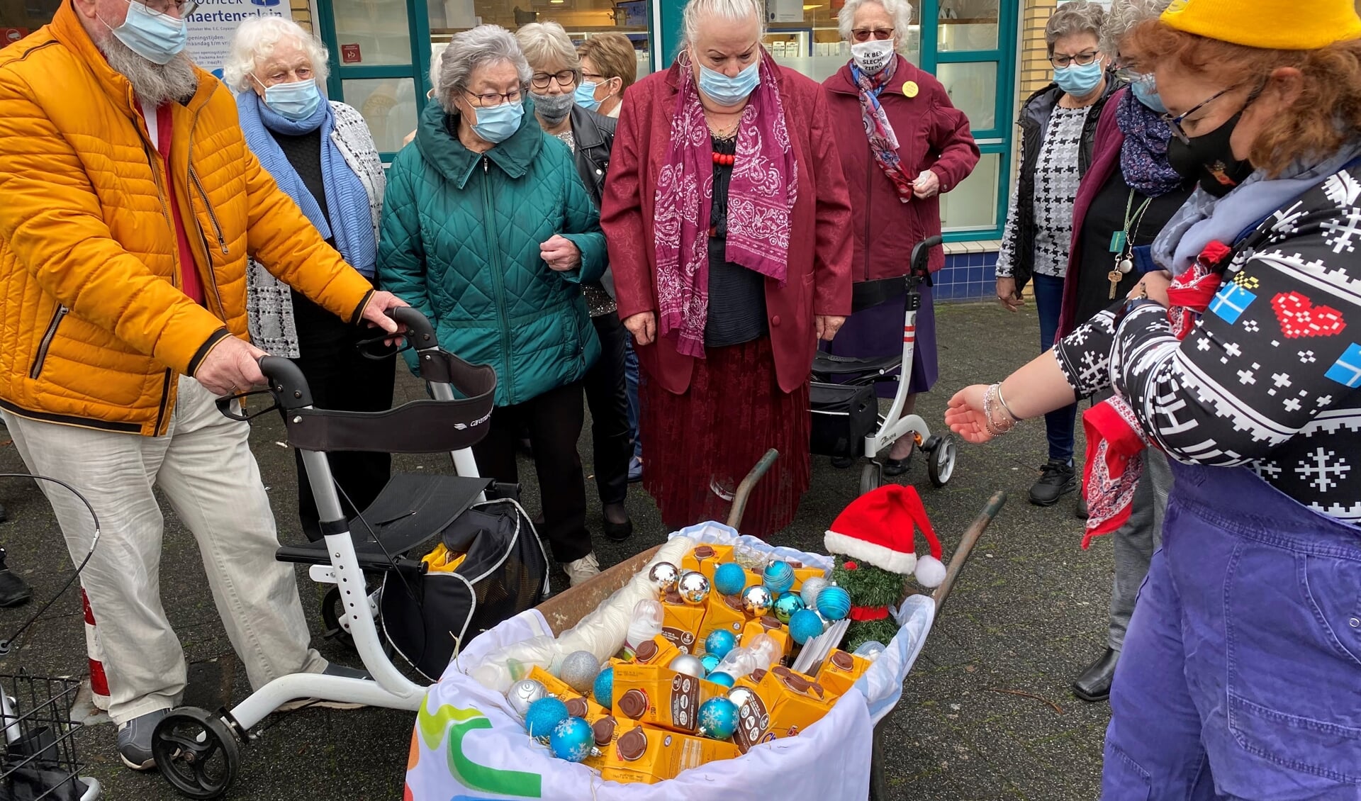 Hartverwarmende traktatie voor de bewoners van Dijckstate.