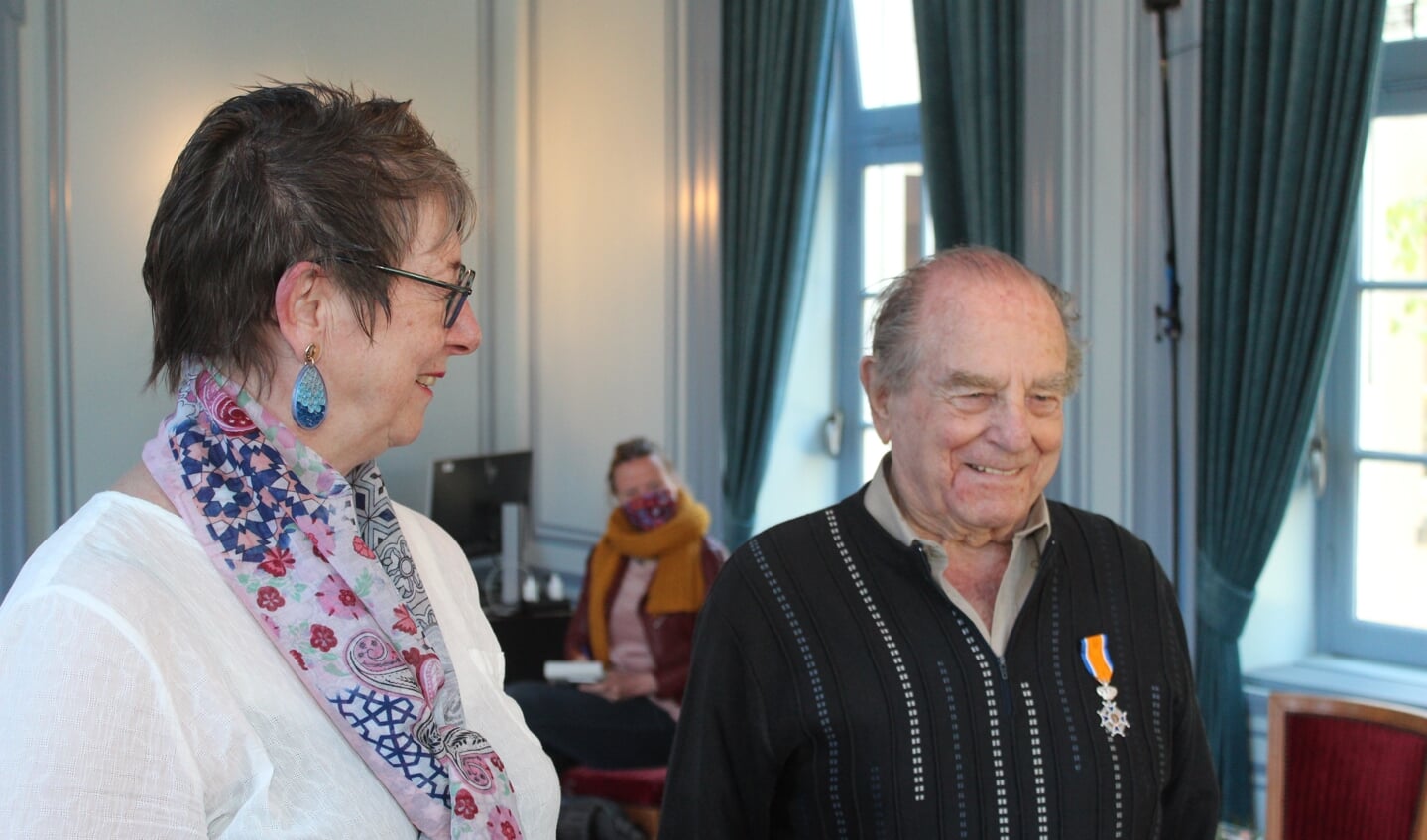 De heer Versluis (96) was de oudste Nederlander, die in 2021 een K.O. ontving