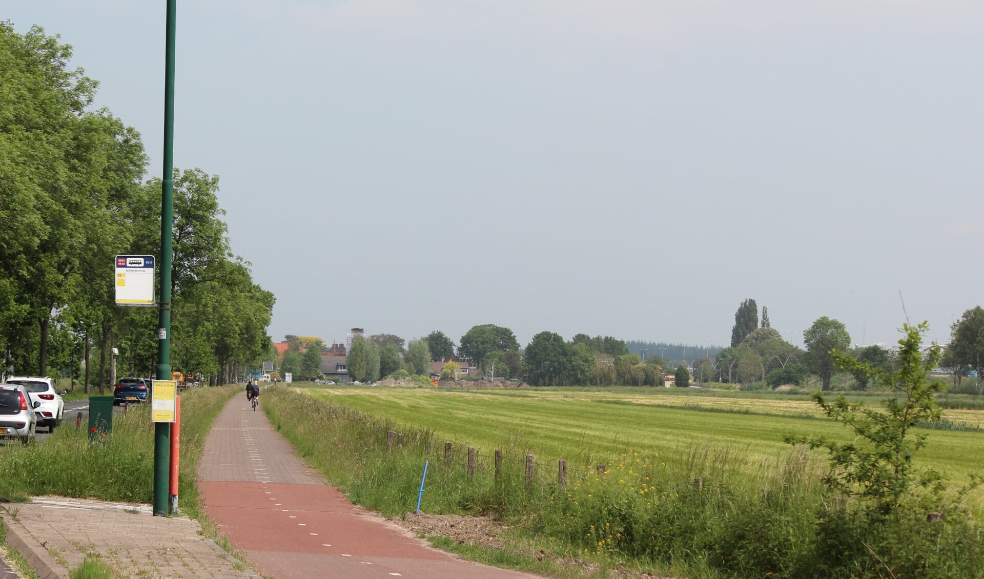 Het zonnepanelenfietspad wordt aangelegd tussen de bushalte Maartensdijk (Achterwetering) en de rotonde met de Dorpsweg.