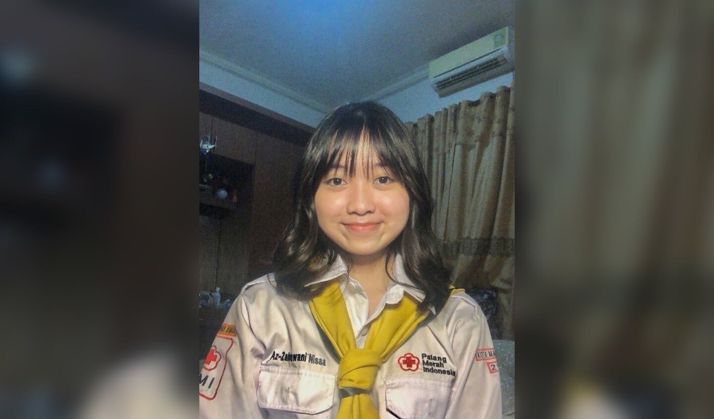 De 17-jarige Az uit Indonesië zoekt een gastgezin.