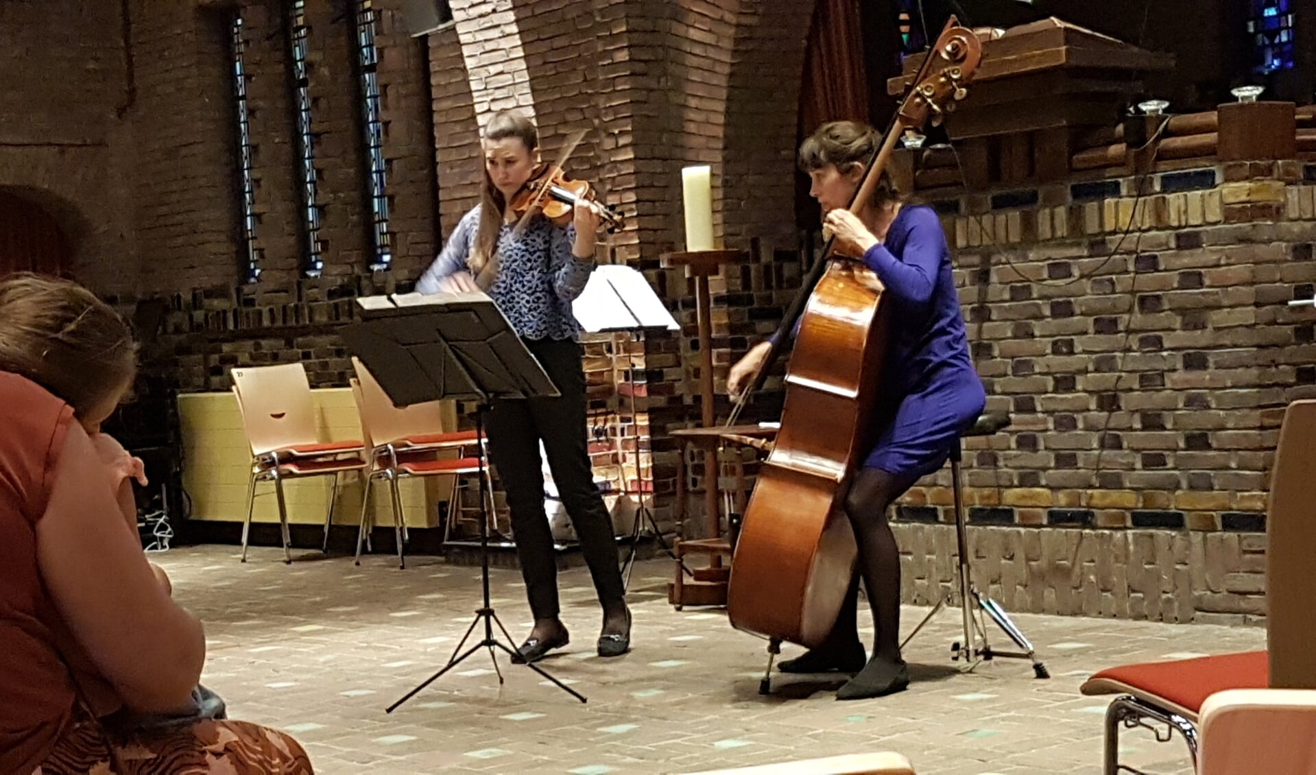 Het Duo Kirsti-Eva concerteerde afgelopen zaterdag in de Woudkapel te Bilthoven.
