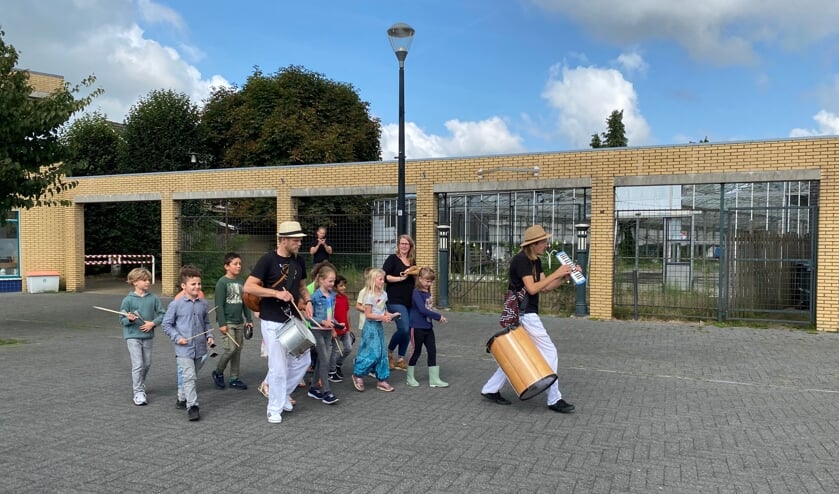 Luidruchtige opening