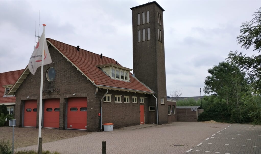 Door de landelijke ligging is de toren van de brandweerkazerne Maartensdijk één van de herkenningspunten binnen de gemeente.
