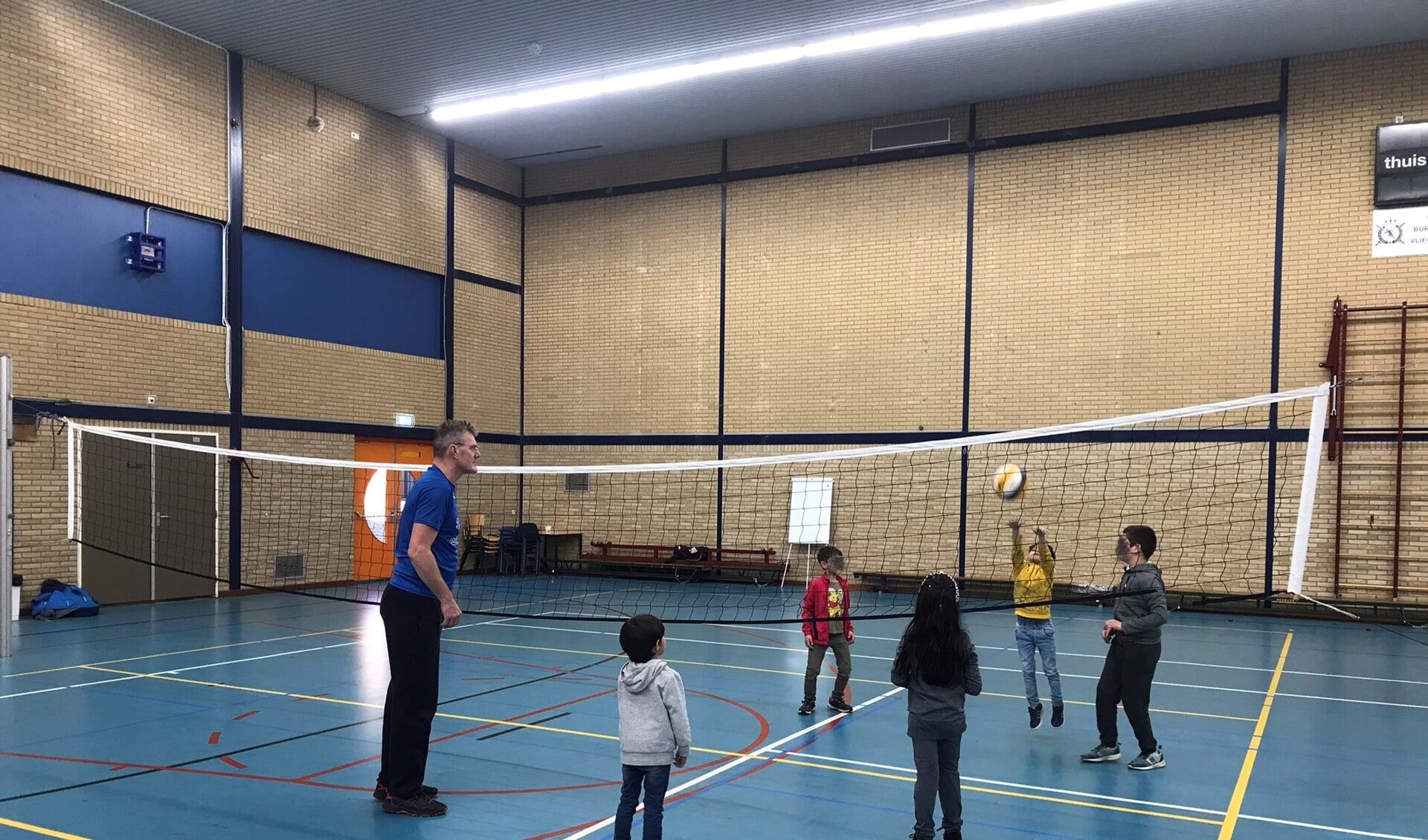 Volleybalvereniging Irene geeft clinic in Huis ter Heide.