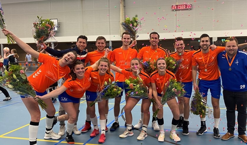 Met deze eindstand op het bord een terechte kampioen.