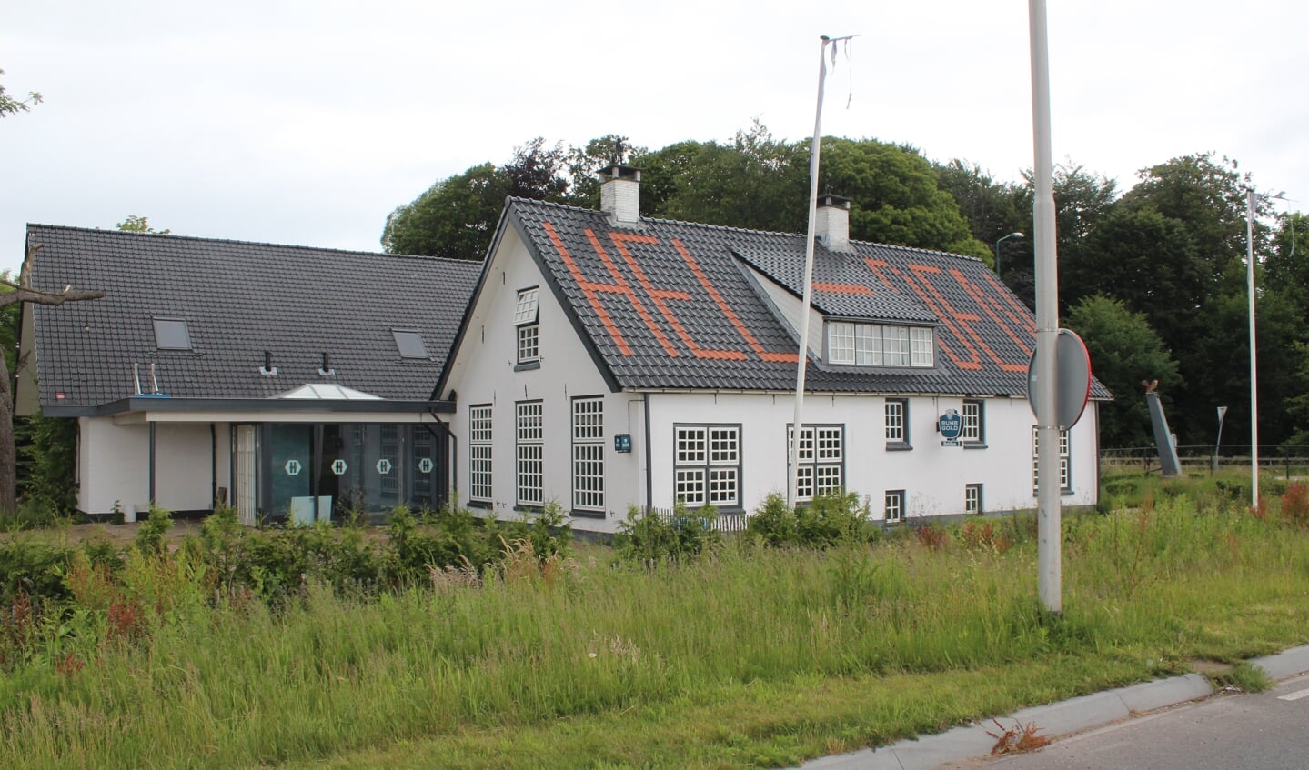 Aan MooiSticht is advies gevraagd op het plan voor de sloop- en nieuwbouw van een restaurant op de hoek van de Koningin Wilhelminaweg en de Achterweteringseweg.