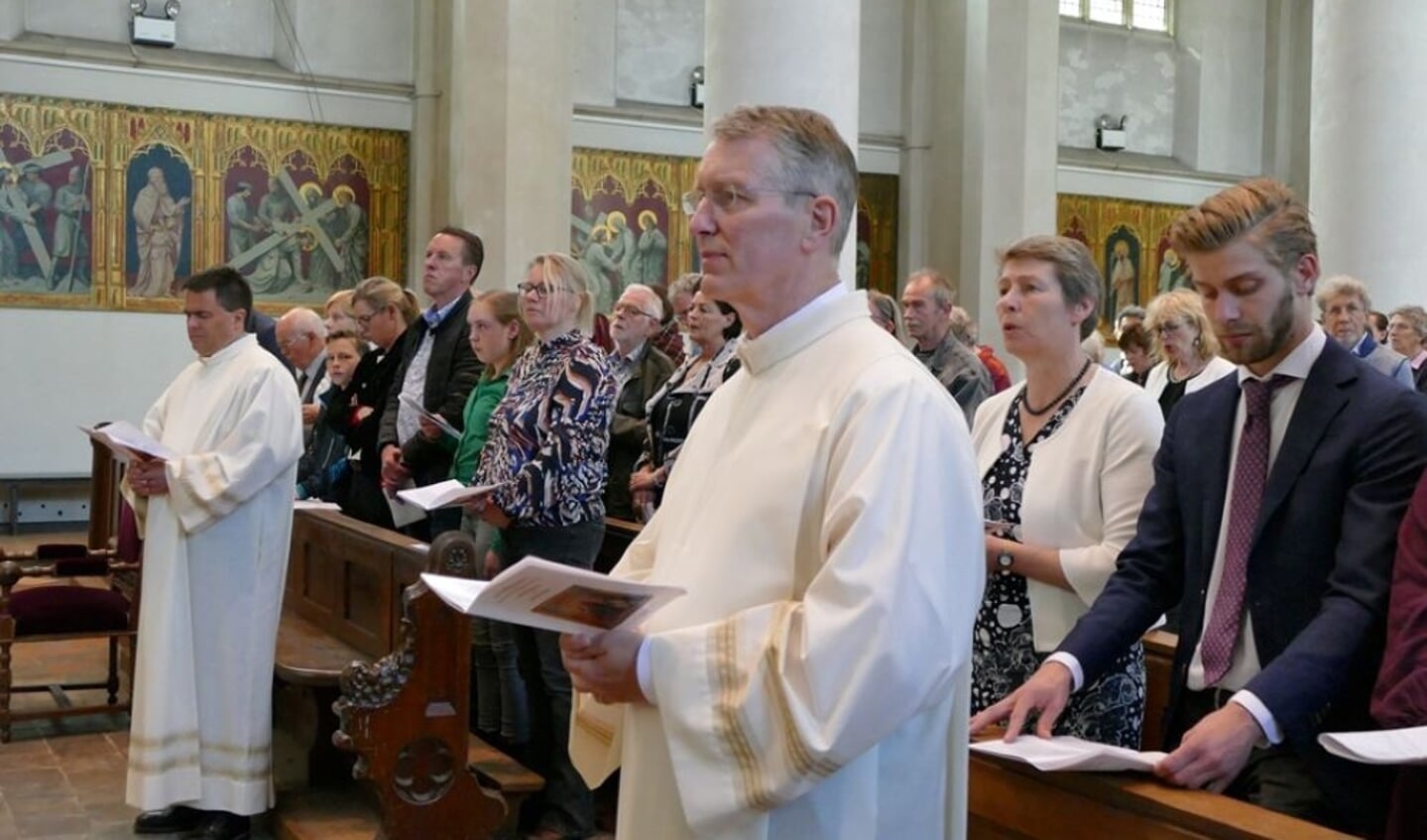Antoon van Gaans werd op zaterdag 7 mei in de Sint Catharinakathedraal te Utrecht tot permanent diaken gewijd.