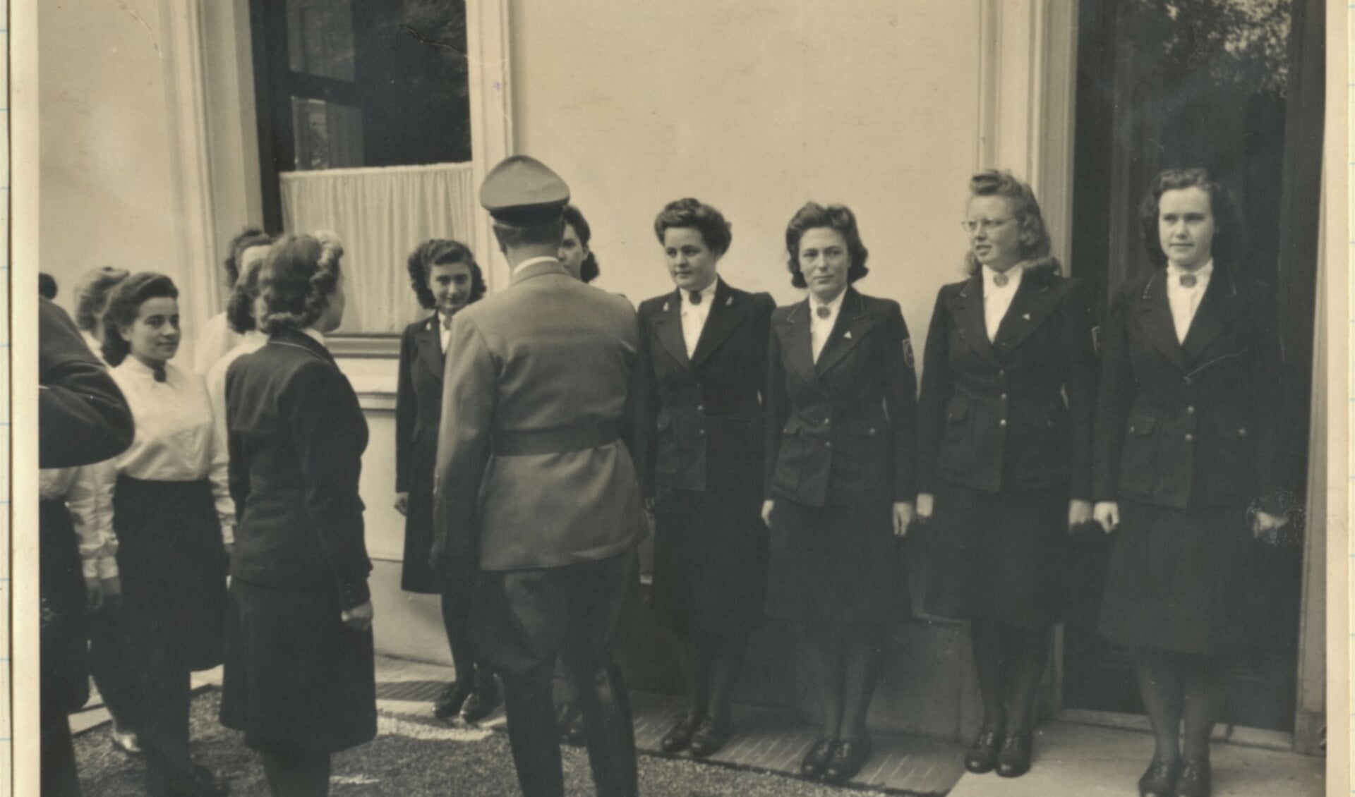 Seyss Inquart in 1942 op bezoek bij Huize Persijn.