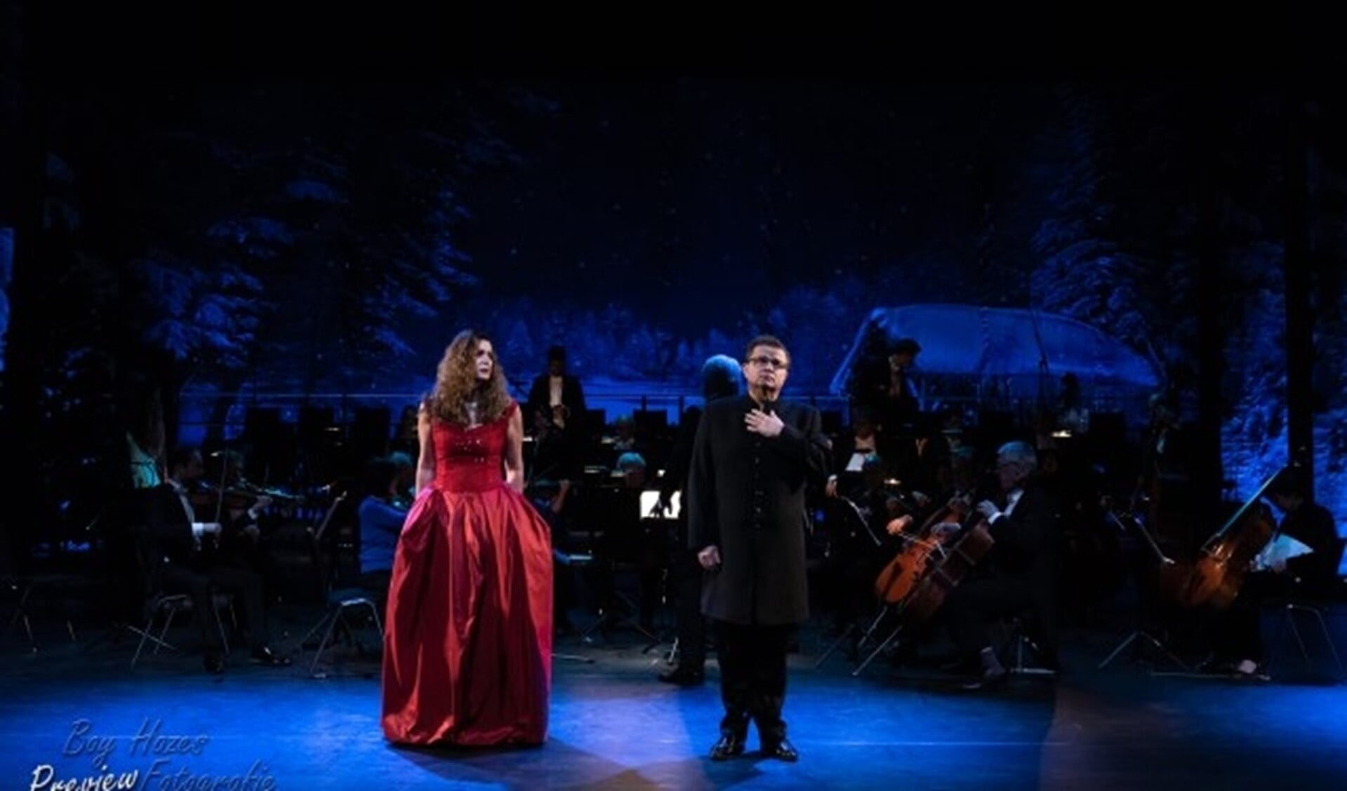 'Winter in Wien - Weihnachtskonzert' is een aaneenschakeling van de mooiste operettemelodieën en -aria's. FOTO: Boy Hazes.