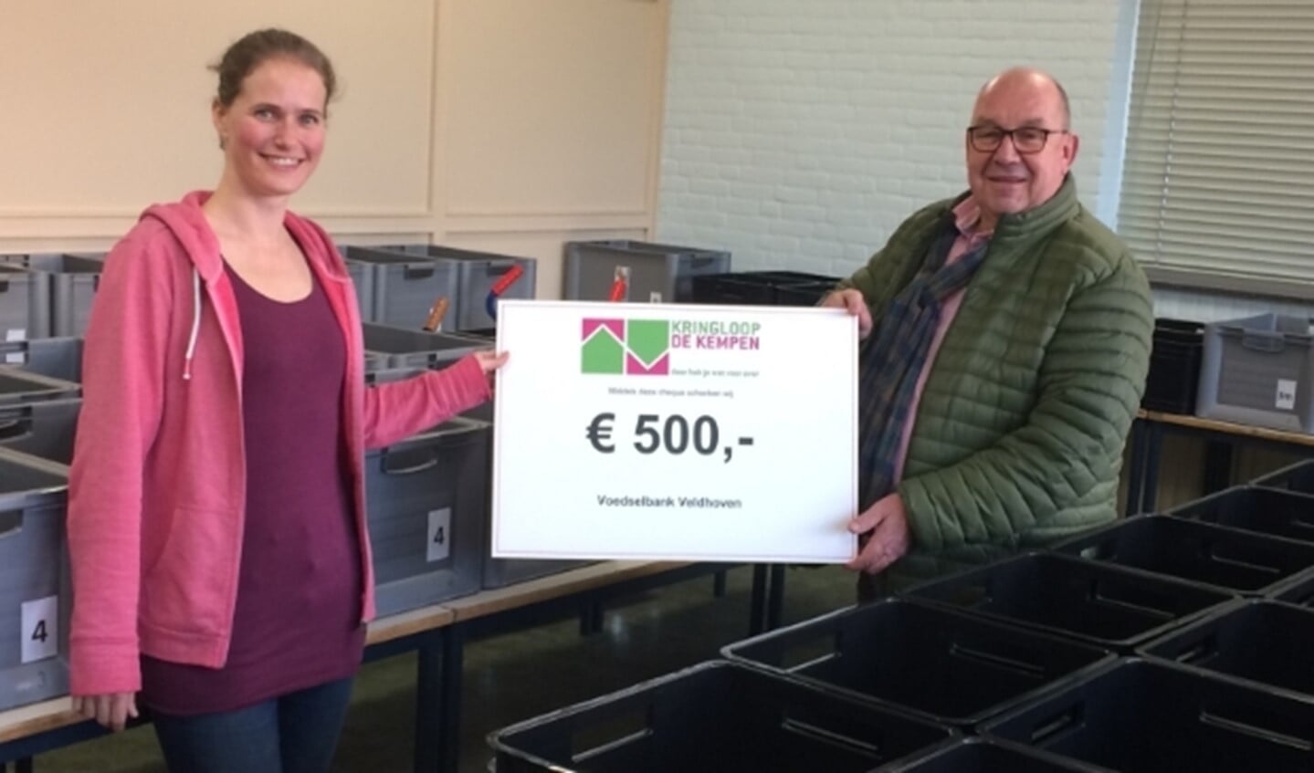 Dankzij goede giften zoals van Kringloop de Kempen kan de Voedselbank Veldhoven weer veel mensen helpen.