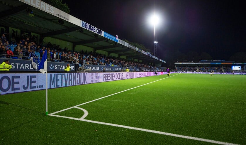 FC Eindhoven maakt zich op voor de wedstr4ijd tegen Top Oss.