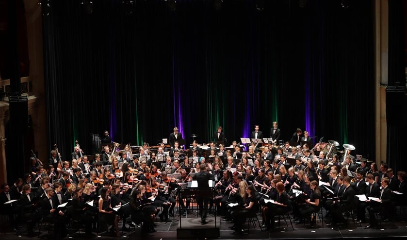 Het Eindhovens Studenten Muziek Gezelschap Quadrivium.