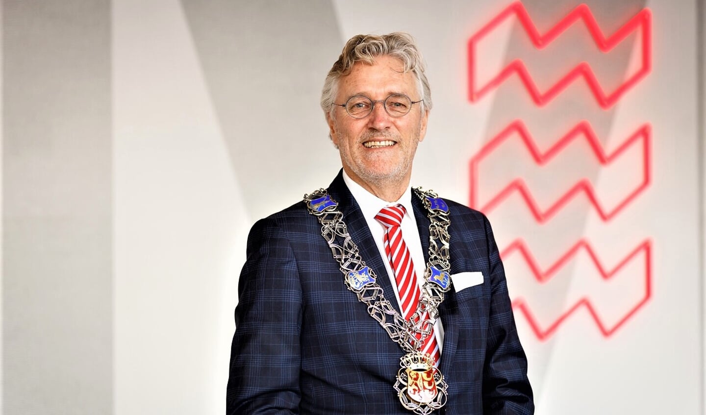Waar moet de opvolger van burgmeester John Jorritsma aan voldoen? FOTO: Bert Jansen.