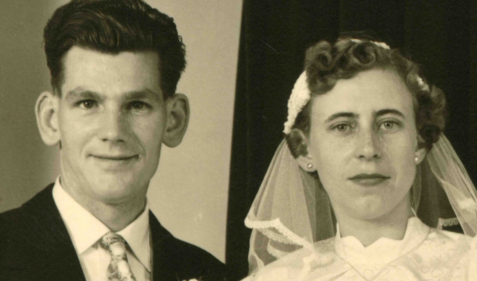 65 jaar getrouwd, wat een schitterende mijlpaal voor Harrie en Miet van der Weijden. 