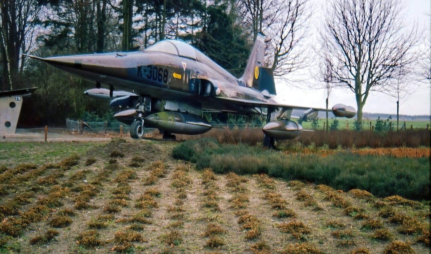 De aanwezigheid van de Koninklijke Luchtmacht wordt in 1970 versterkt door de komst van de eerste 8 NF-5 straaljagers. FOTO: Eindhoven in Beeld.