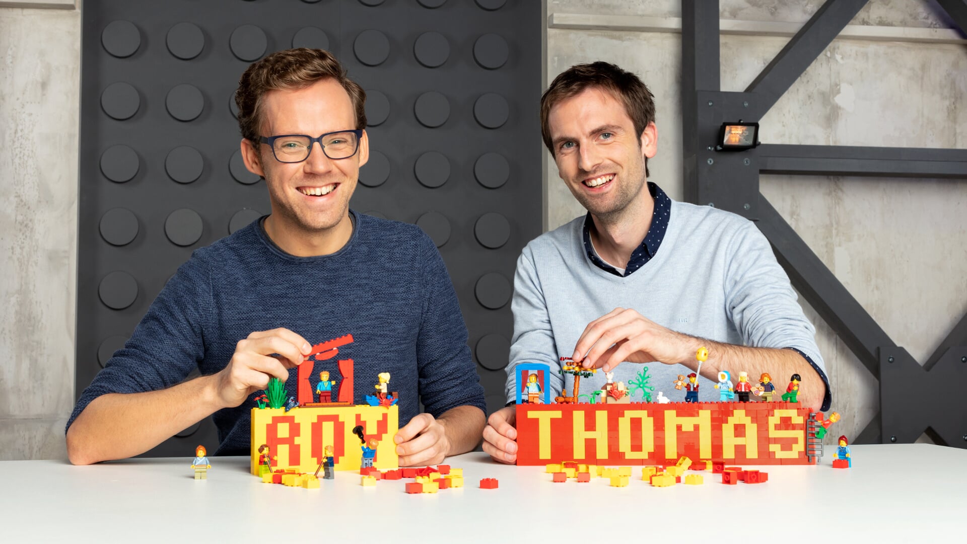 Roy en Thomas wonnen in 2021 het tv-programma LEGO Masters. Tekst: Alinda van Neerven - FOTO: Bibliotheek Veldhoven.
