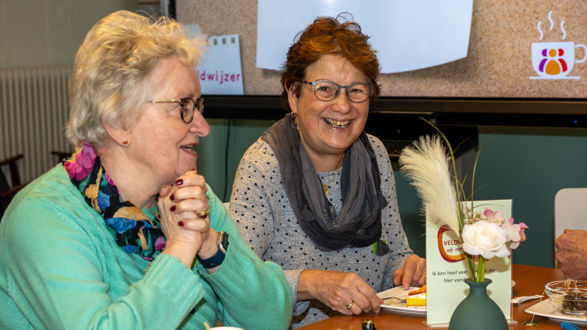 De organisaties binnen de Veldwijzer werken met vele vrijwilligers. Hoog tijd om ze eens kennis te laten maken met elkaar. FOTO: Henk Derks.