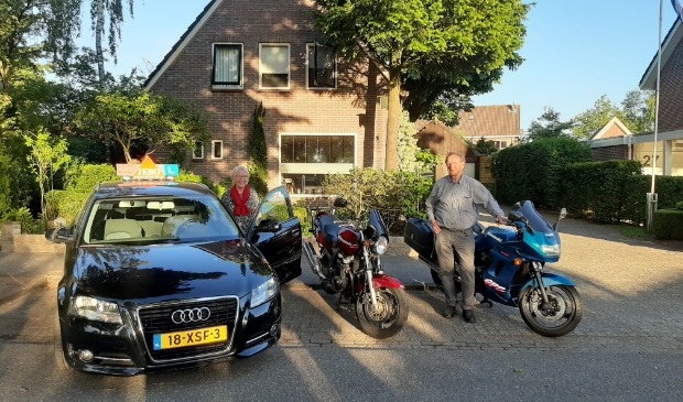 Nelly en Dolf Visser van Rijschool JEBO.