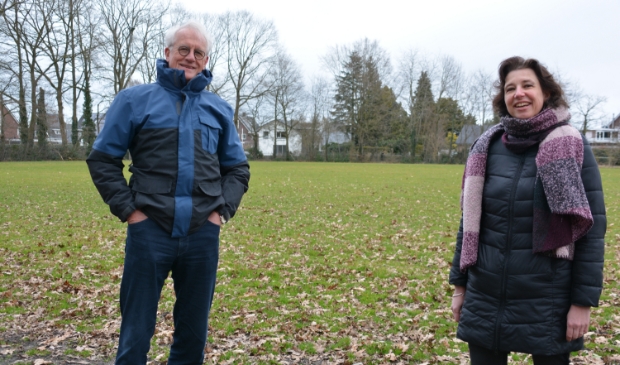 <p> Ton Heddema en Caroline Faber zijn twee van de vier initiatiefnemers voor de plannen m.b.t. 'De Brink'. </p>