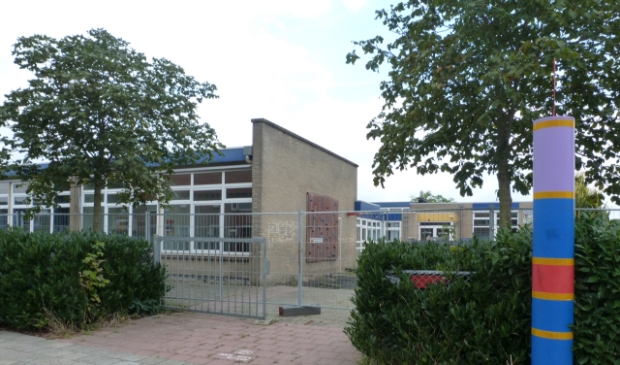 <p> De Oranjeschool staat op de lijst om gesloopt te worden. </p>