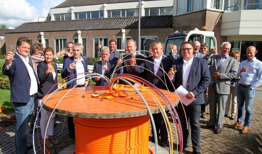 • Het glas werd enkele jaren geleden geheven op de start van de aanleg.