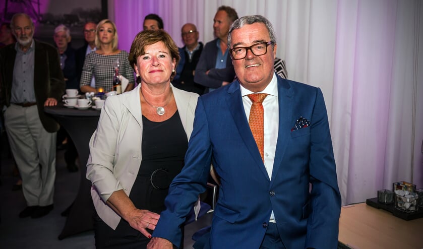 <p>• Afscheidsreceptie burgemeester Coert van Ee.</p>