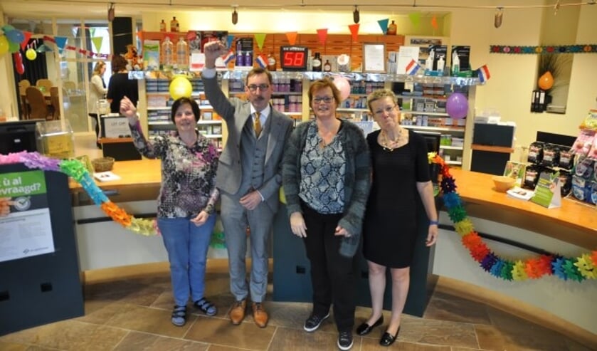 Al 25 jaar een steun en toeverlaat in de wijk: Apotheek 's-Gravenland