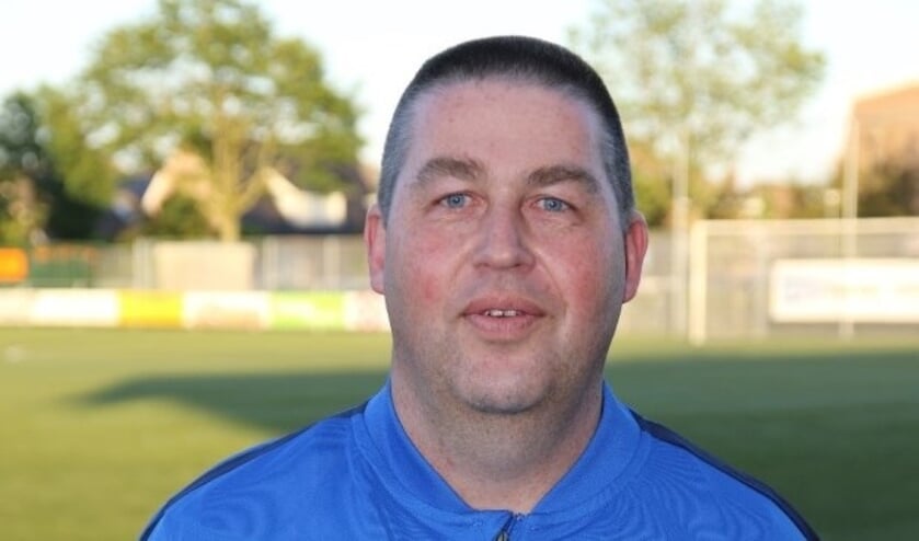 Hoofdtrainer Dennis Sluijk van MSV'19 heeft voor een jaar bijgetekend.