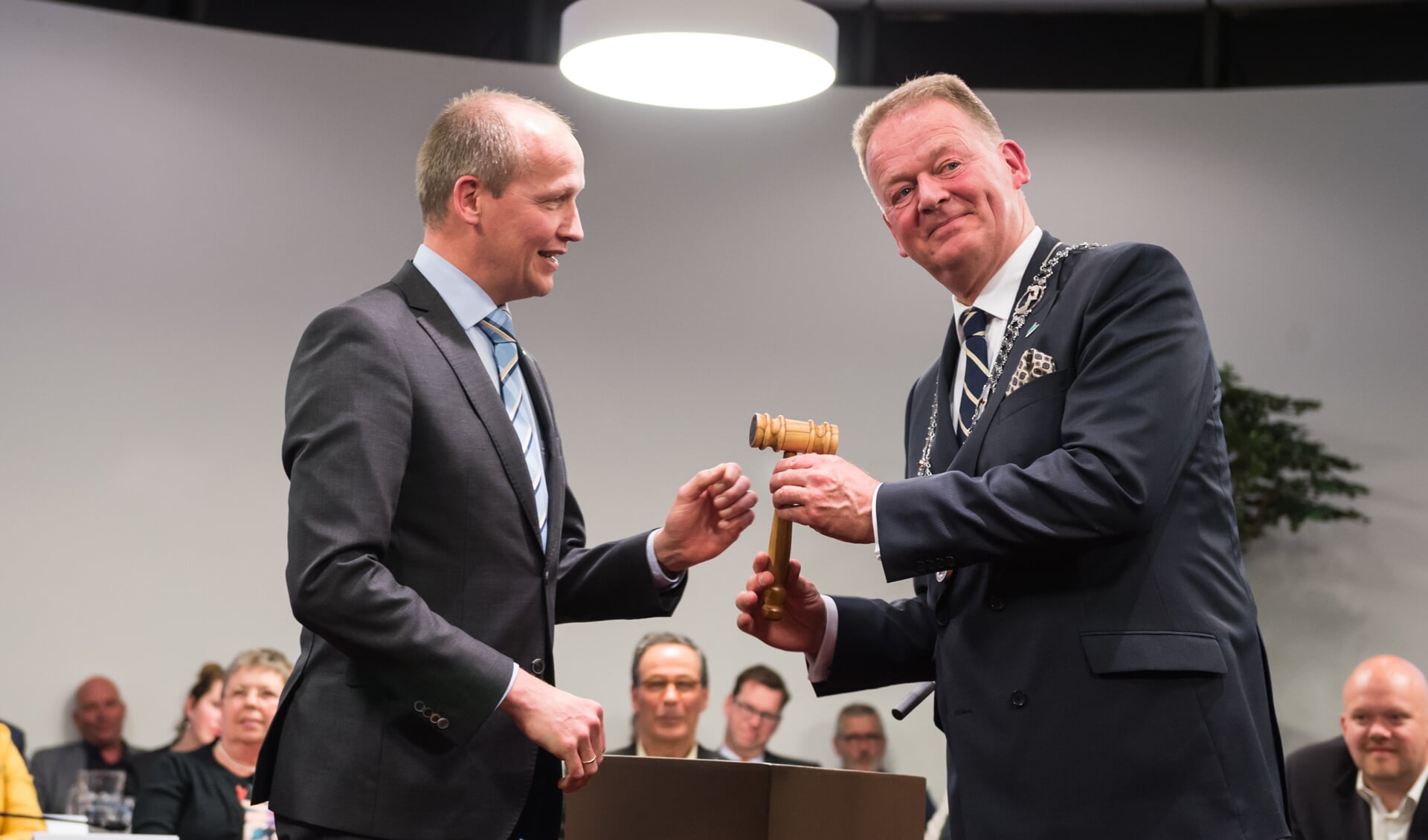 • Roel Cazemier bij zijn installatie als burgemeester in 2016.