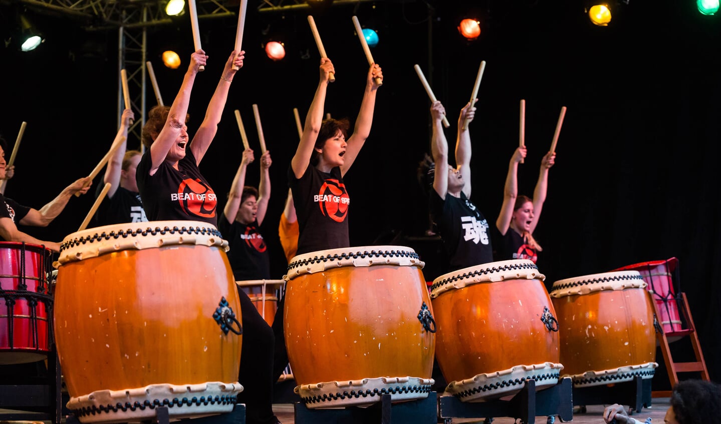 Yamato Taiko Drumming School  (foto: Nico van Ganzewinkel)