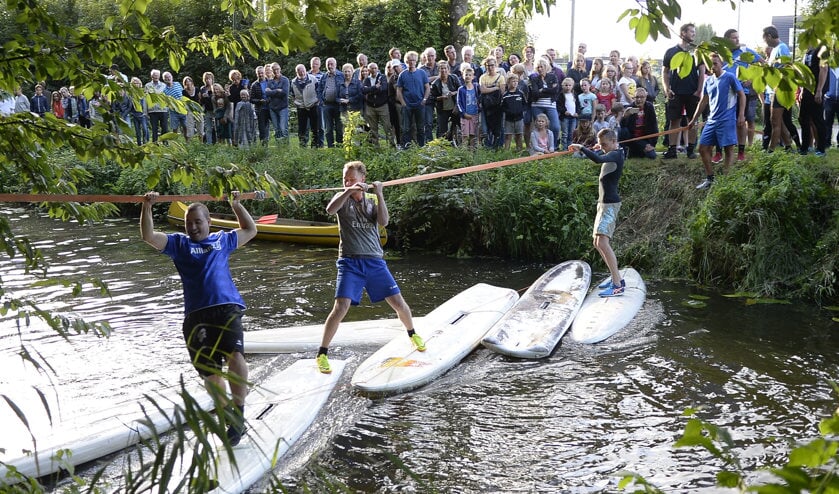 Archieffoto van een eerdere editie van Zomerfeesten Almkerk. In 2016 werd de eerste Alm Masters gehouden.