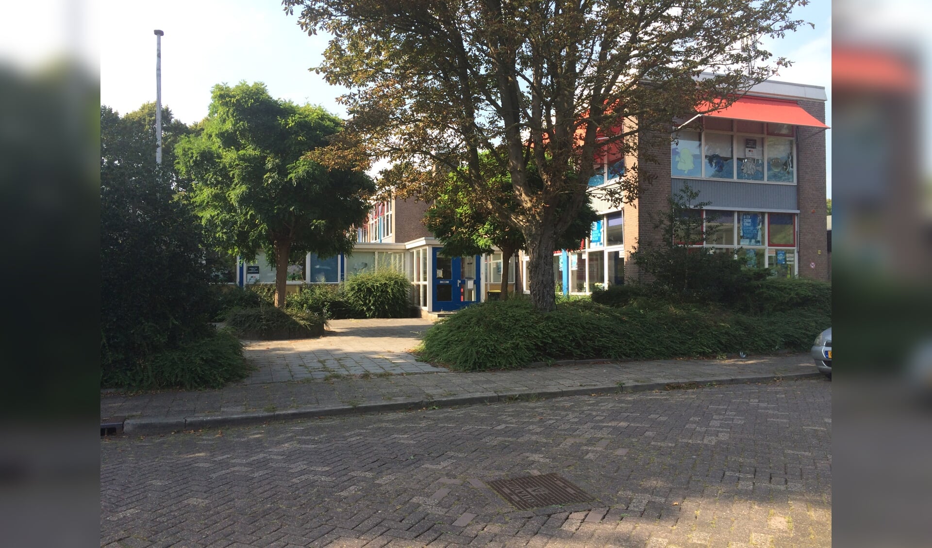 • De leegstaande Ichthusschool in Schoonhoven was in beeld voor  kleinschalige opvang van vluchtelingen.