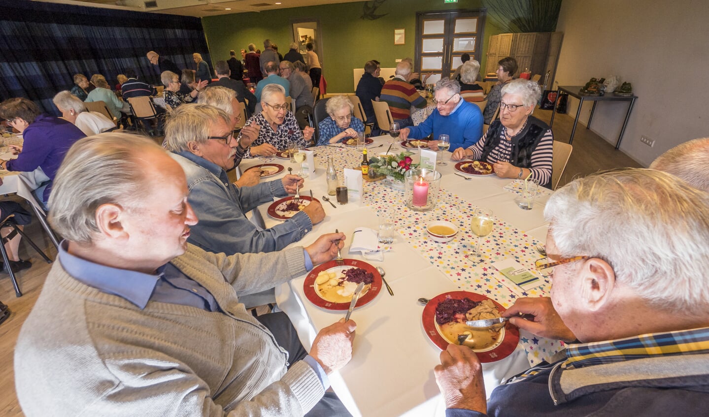 • Viering 10 jarig bestaan ´Open Eettafel Zijderveld´