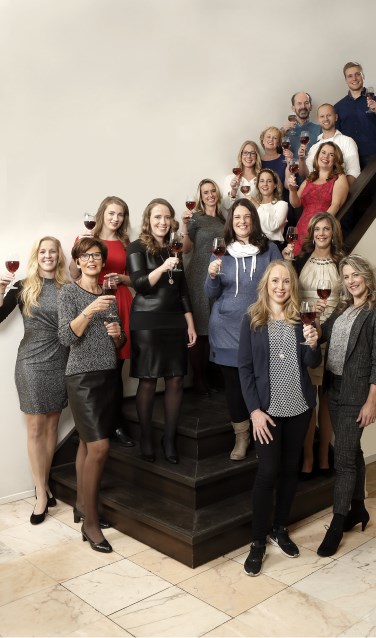 • Het complete team van Fysiotherapie Hensens. Foto: aangeleverd