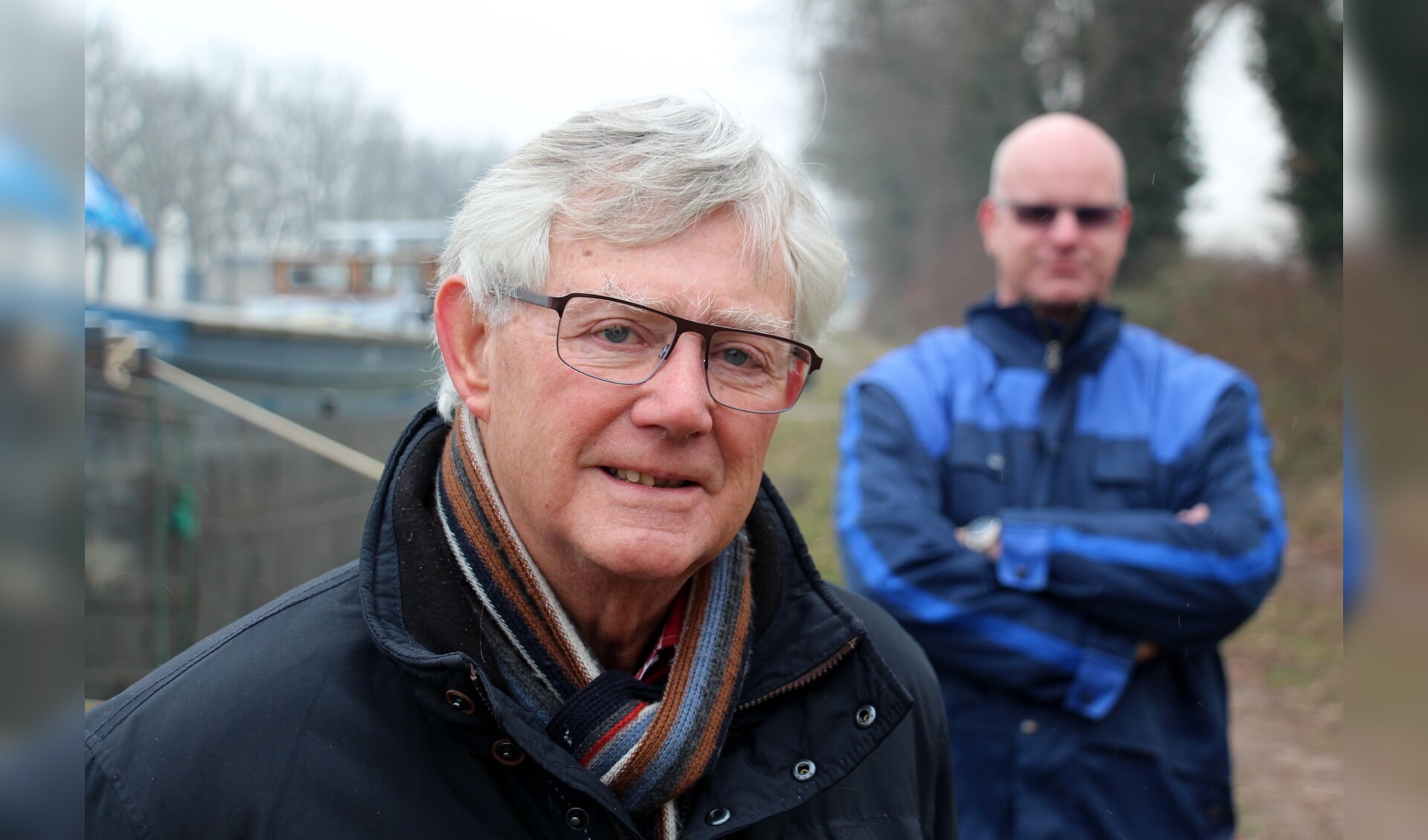 • Hans Bruggink en op de achtergrond Martin Verhoef: 
